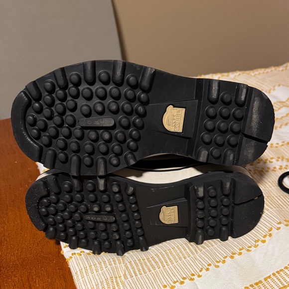 Sorel Caribou Black and White Waterproof Boots - Picture 2 of 3